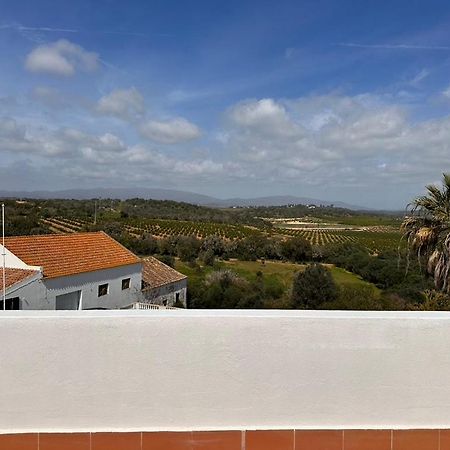 Blue Skies Villas 1&2 Mexilhoeira Grande ภายนอก รูปภาพ