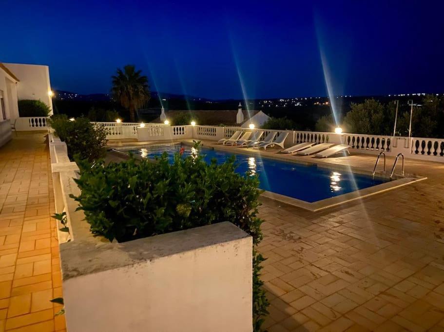 Blue Skies Villas 1&2 Mexilhoeira Grande ภายนอก รูปภาพ