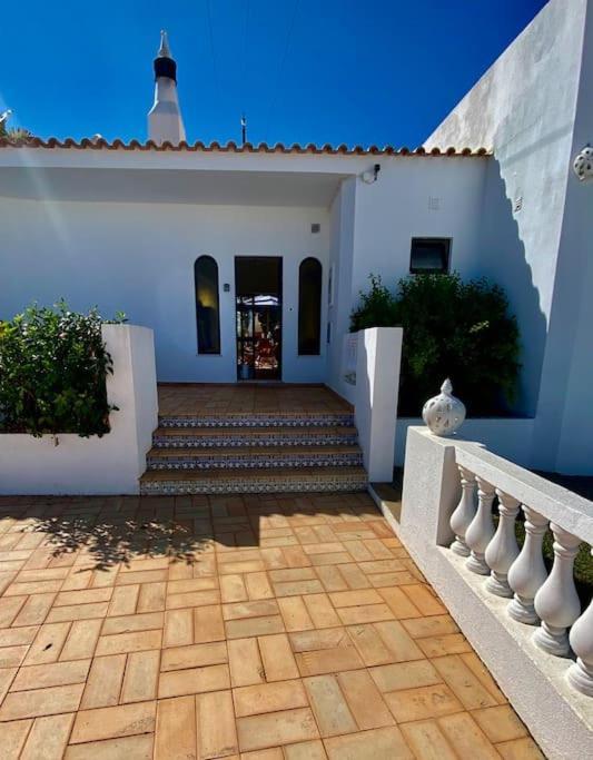 Blue Skies Villas 1&2 Mexilhoeira Grande ภายนอก รูปภาพ
