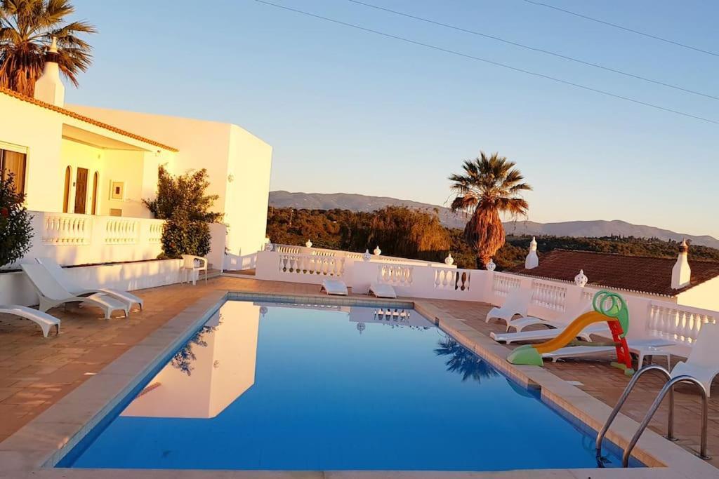 Blue Skies Villas 1&2 Mexilhoeira Grande ภายนอก รูปภาพ